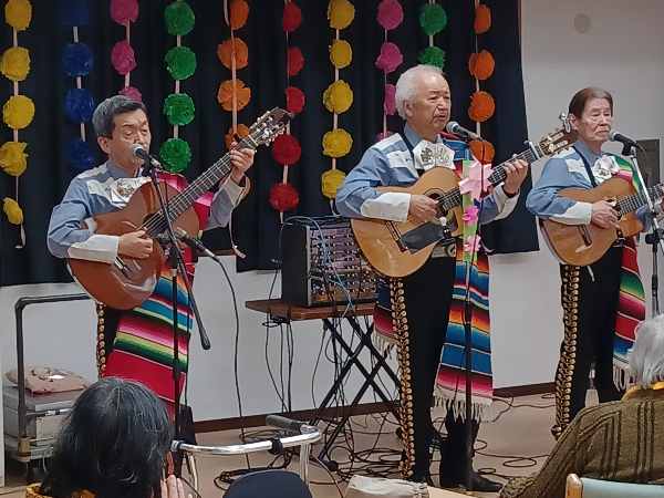 トリオ・ロス・ペペス～コンサート～