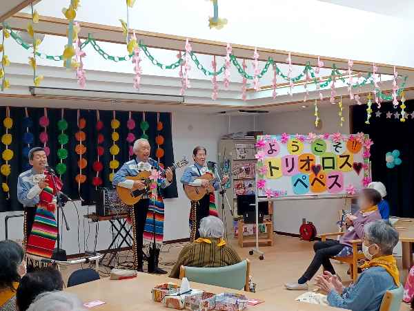 トリオ・ロス・ペペス　コンサートの様子