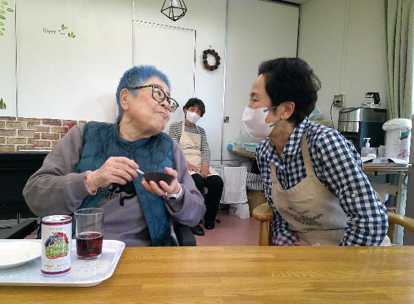 介護老人福祉施設 けんちの里「お茶会」再開