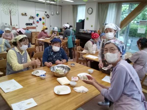 餃子づくり