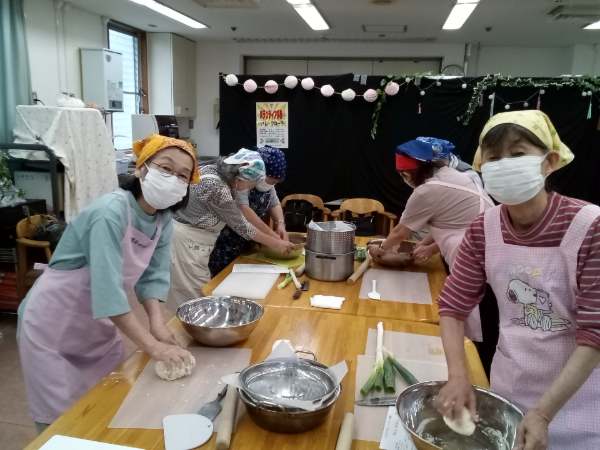 肉まん生地づくり