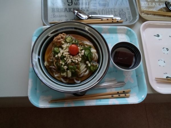 冷やしネバネバうどん