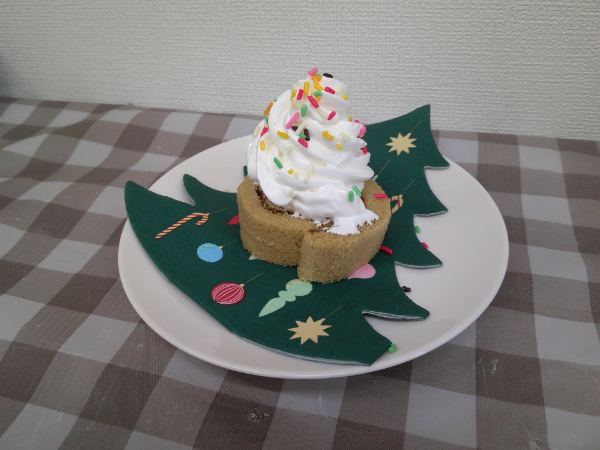 クリスマス仕様のロールケーキ