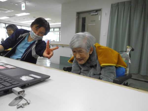 テレビ電話面会～略してテレ面会～