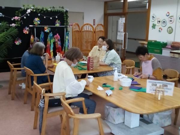 千羽鶴づくり