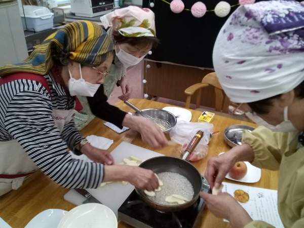 りんごのタルトタタン